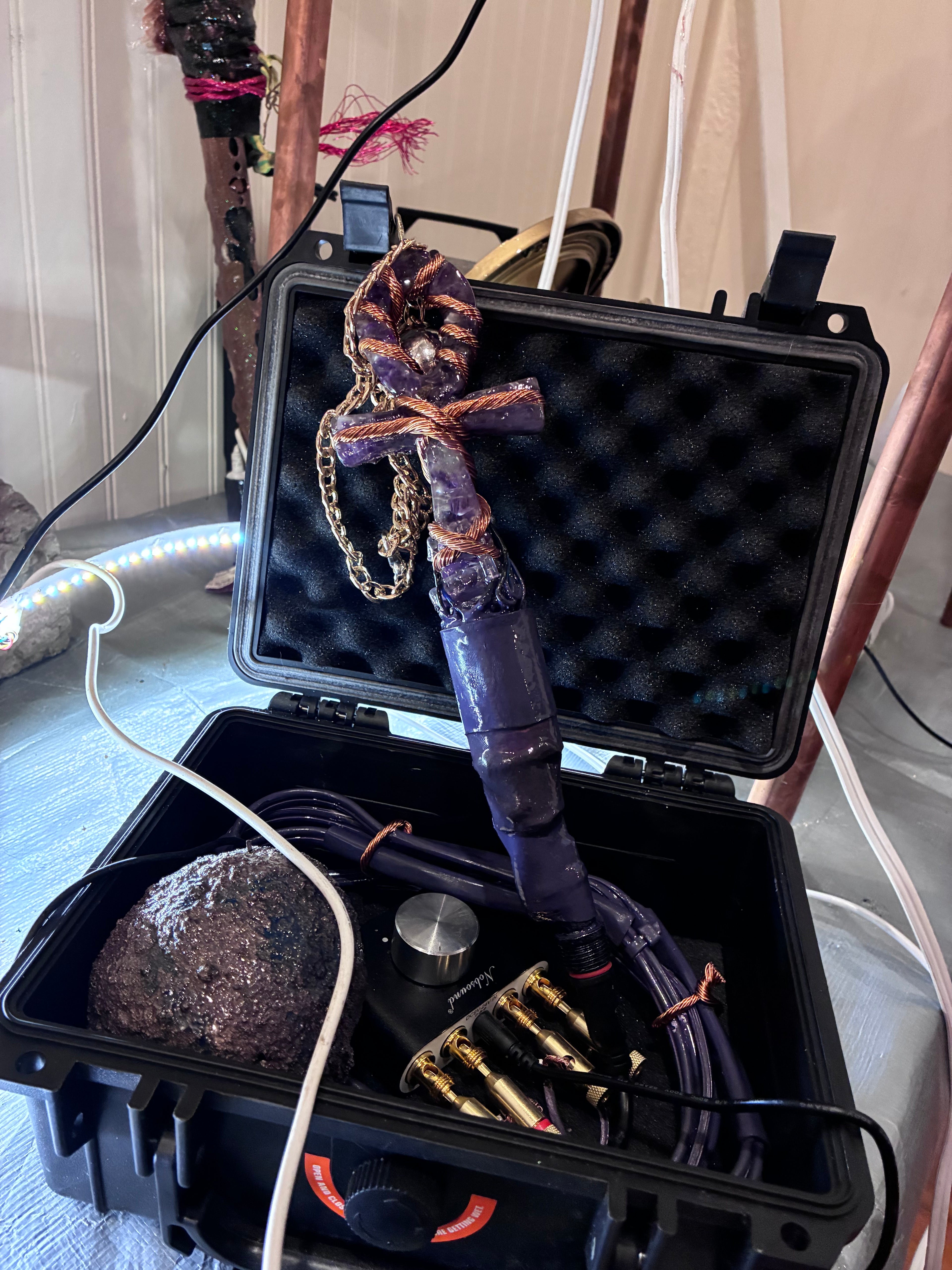 Quantum Violet Ankh – Living 600 Watt PEMF Rife Generator with 7-Foot PEMF Field