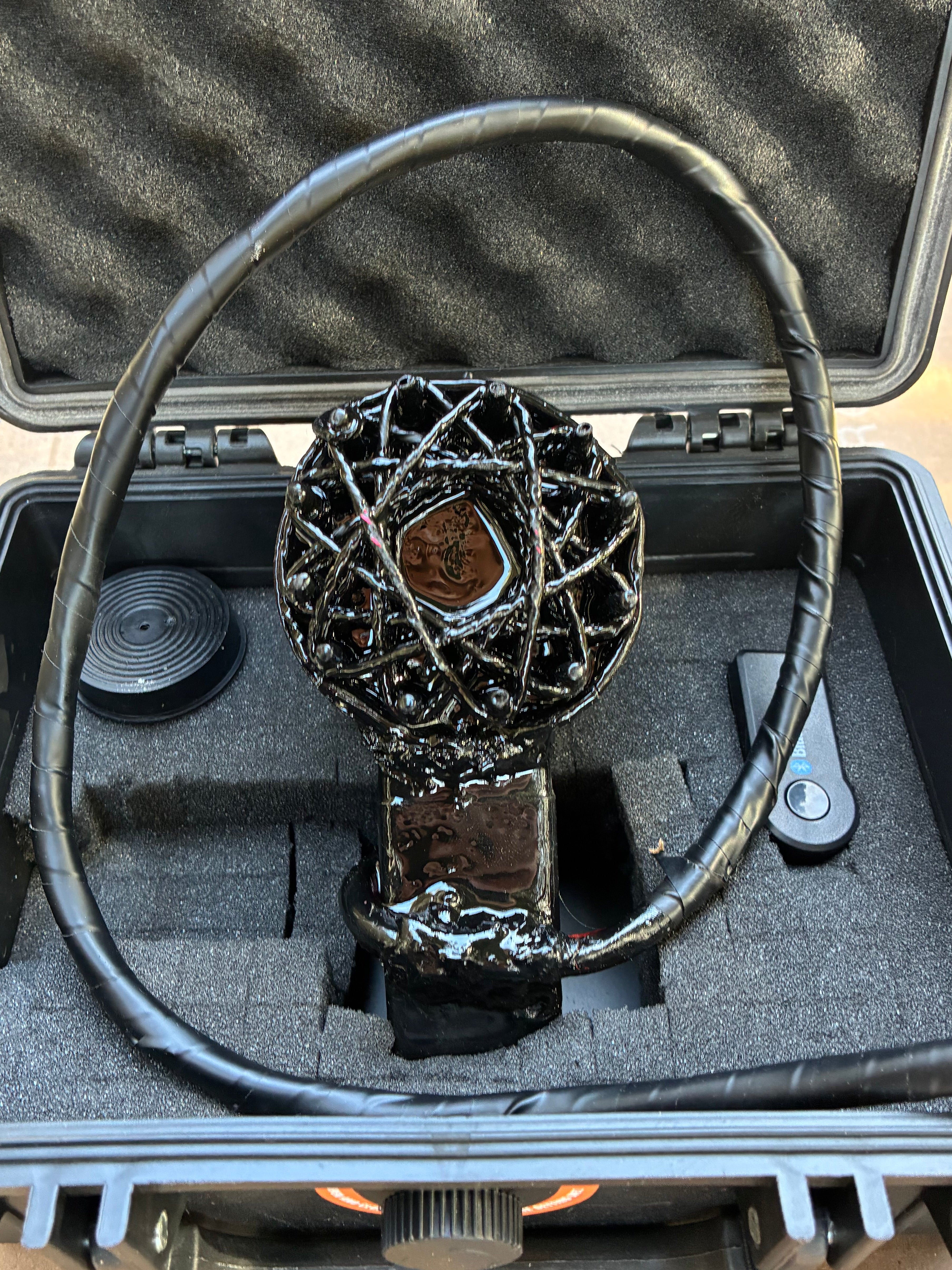 12P StarRift Miniature 3-Inch Blacked Out Edition Quantum Biomagnetic Portable Device - Complete Full Travel Case Setup with Integrated Bluetooth Amplifier, Powerful Built-In Magnet for Intense Vibration Feedback, Upgraded Block Neck Strap Stand,