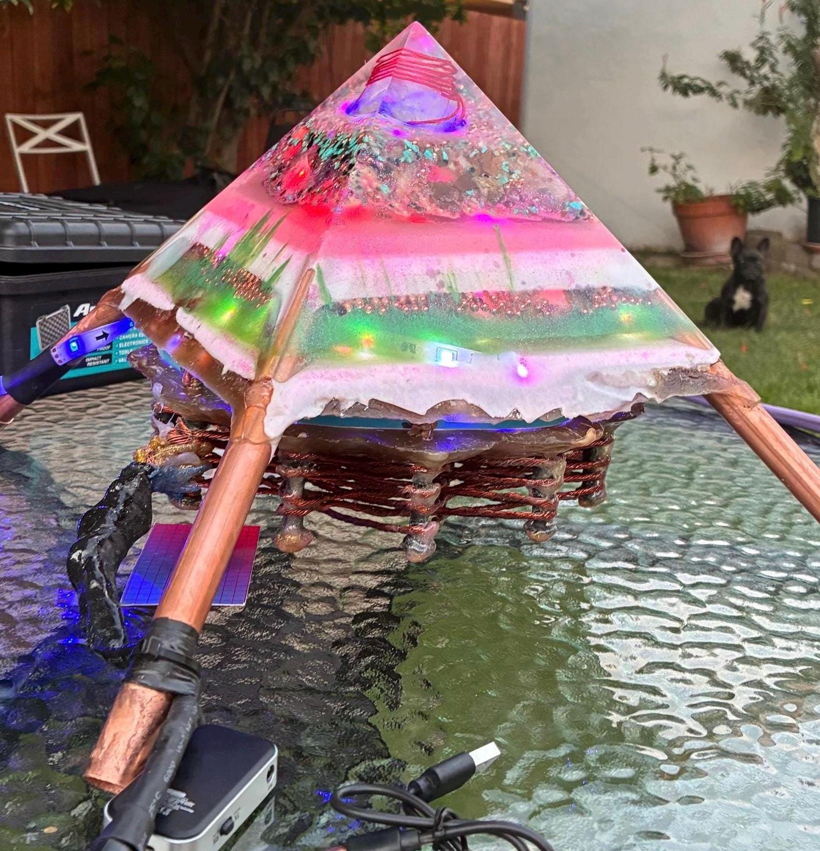 12p 7-Inch Starship Magnetic Field Coil Topper – Lifeforce Regenerator, Quantum Healing Copper Pyramid with Amplifier & Travel Case”