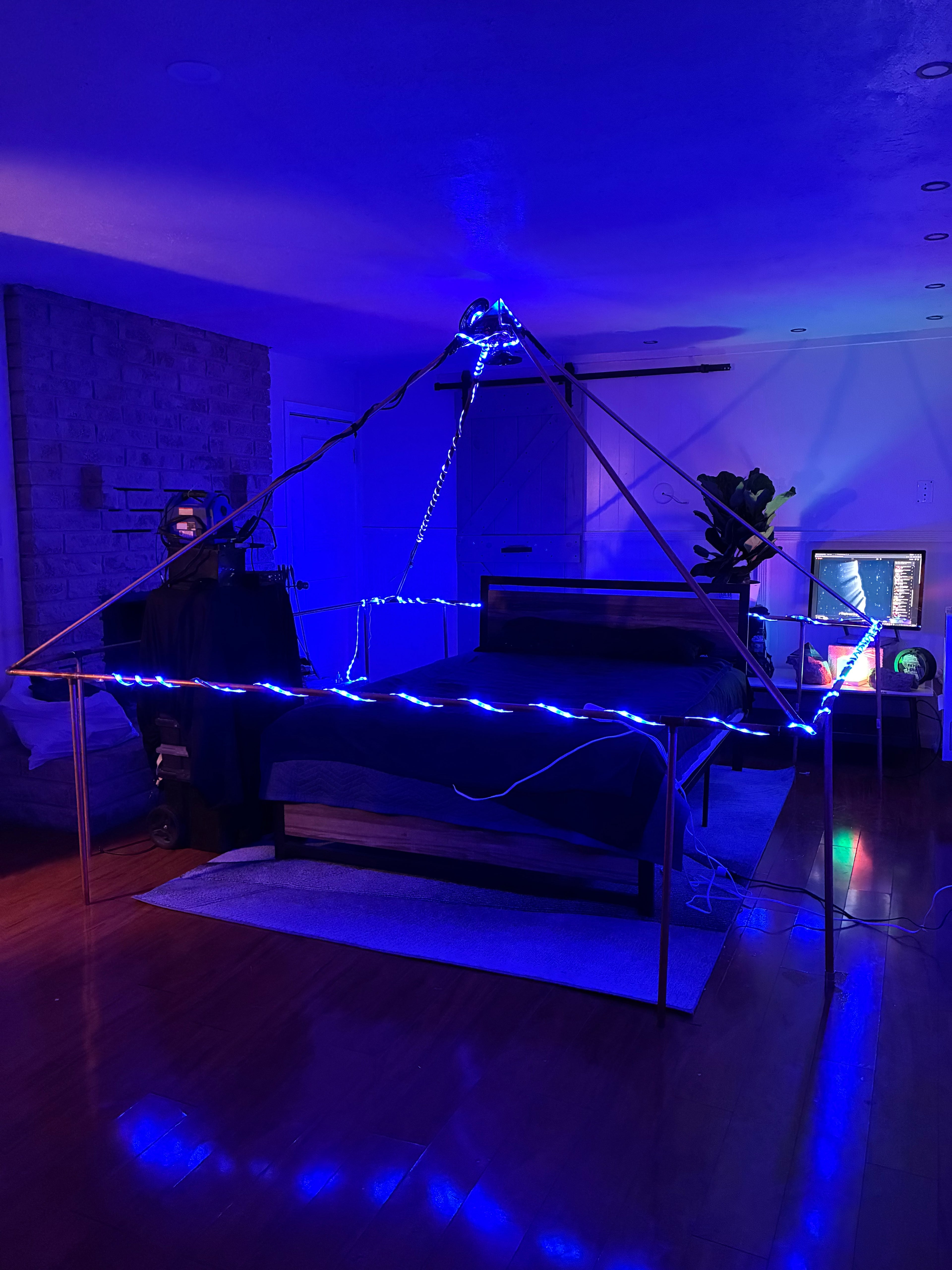 0- ARC ONE Quantum Biomagnetic PEMF Starship Pyramid
24-Pointed Starship Coil Biomag Arc Reactor Edition
9×9 Giza Extended Base • 8-Foot Copper Chamber
Six-Speaker Automotive Audio System • Music-Reactive LED Field
Colombian Quartz Crystal Capstone
Pre-Or