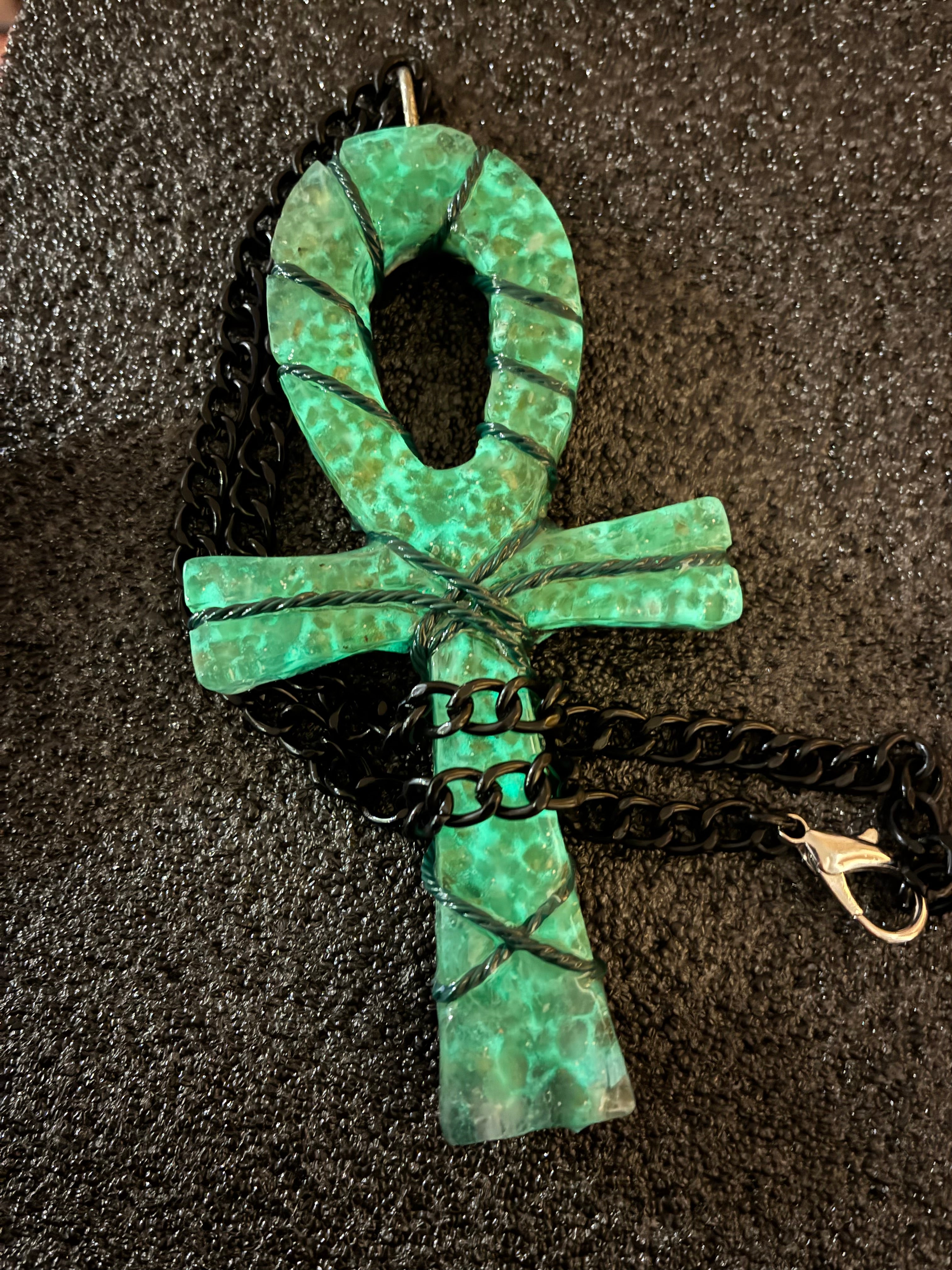 Quantum Jump Ankh Generator — Emerald Knight Royal Edition | Tensor Rodin Coil Engine | Timeline Accessor | Piezoelectric Conductive Matrix | 5G Field Shield (IN STOCK ready to ship)